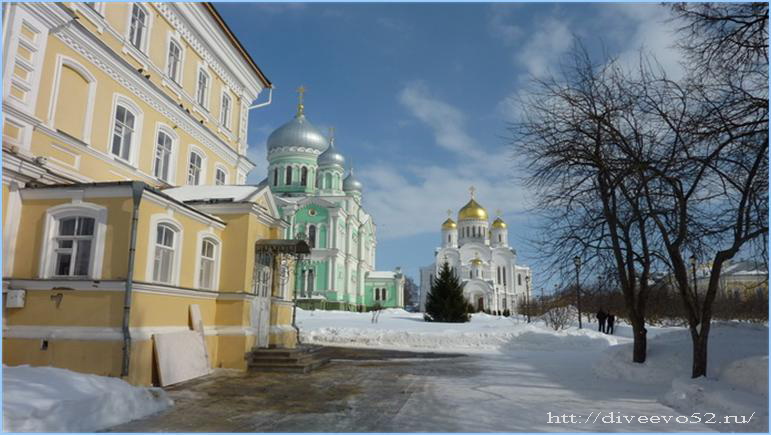 Дивеевский монастырь весной: 5 марта 2010 года: http://diveevo52.ru/